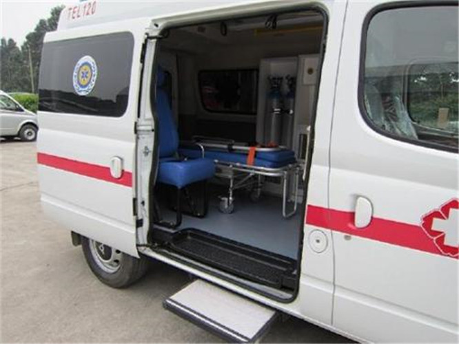 乌审救护车出租服务案例7