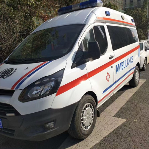 乌审品质救护车出租,为您的健康出行负责